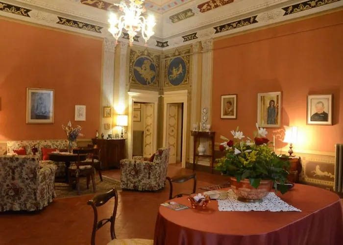 Residenza Storica Palazzo Ricciarelli Villa Volterra