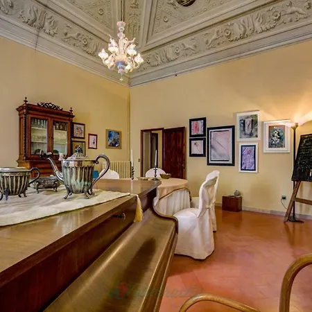 Residenza Storica Palazzo Ricciarelli